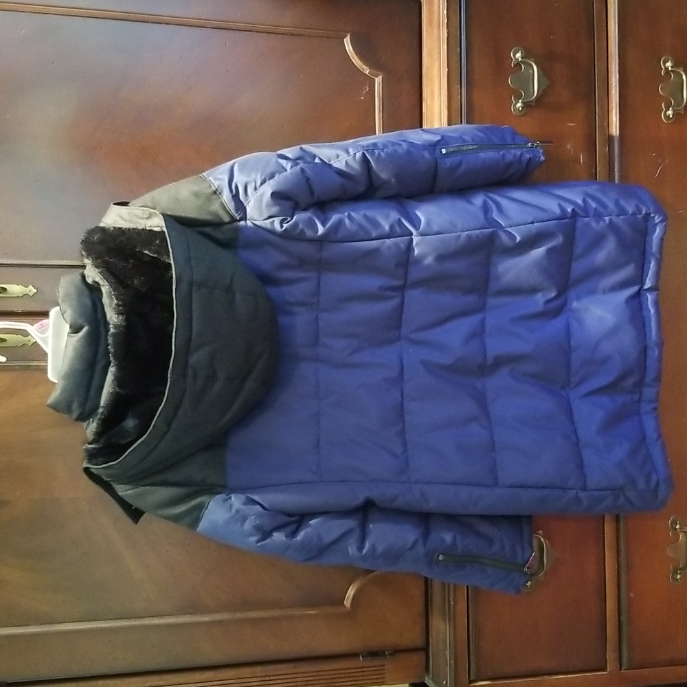 Jacket - Picture 2 of 5